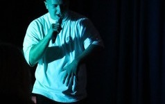 EAE9B74E-0927-4698-A81E-797876D56CD4